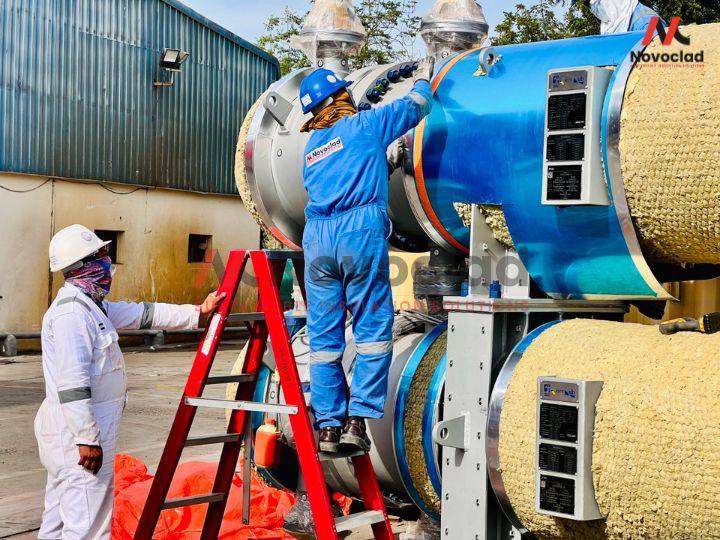 Novoclad Teams Working Insulation 01