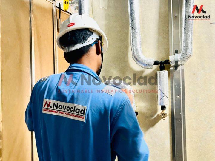 Novoclad Teams Working Insulation Marine