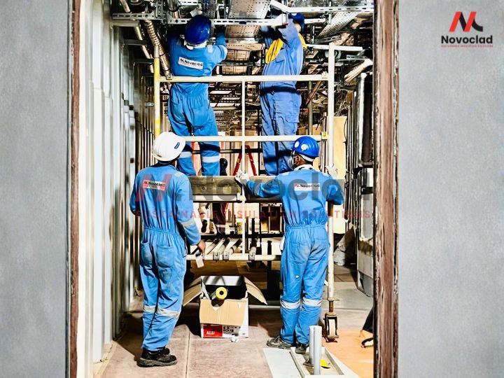 Novoclad Teams Working Insulation Marine Inside Ship 03